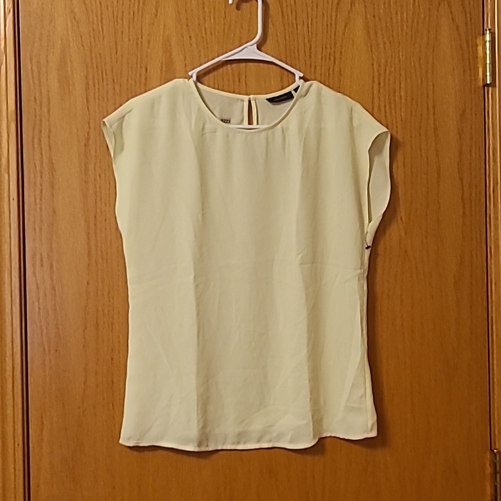 Halogen Yellow Top